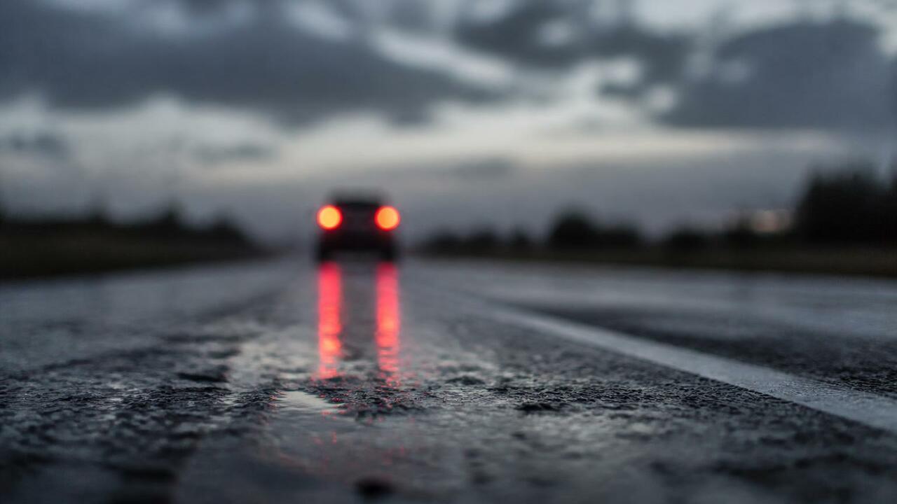 Движение на Южном мосту в Самаре парализовано и...