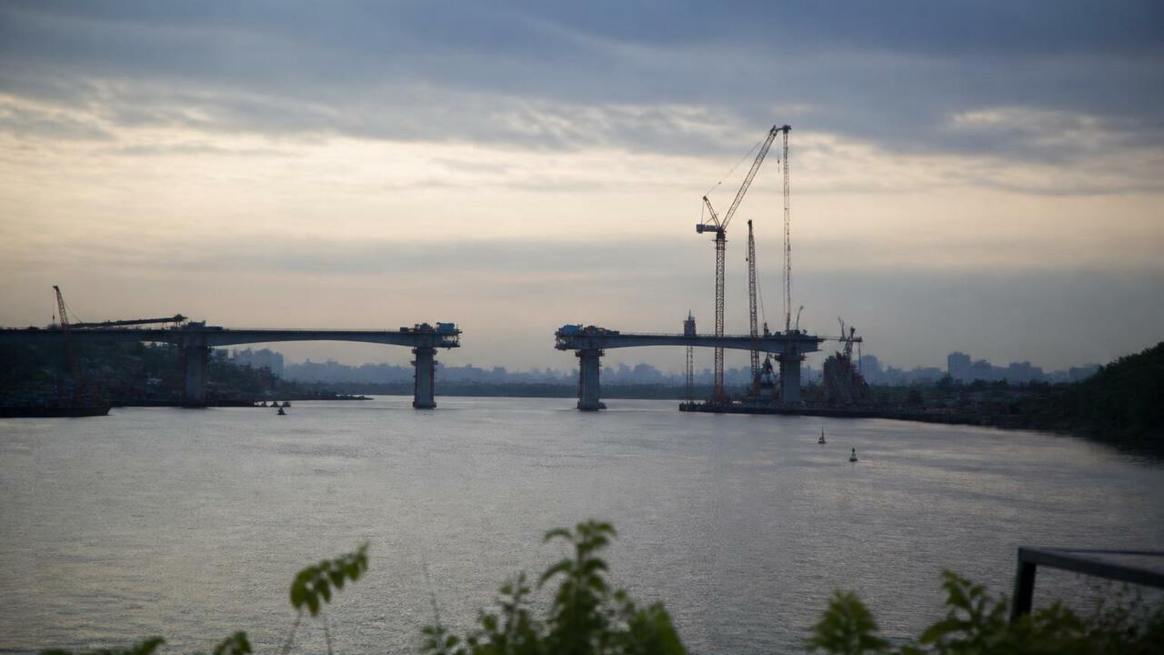 Третий этап строительства Фрунзенского моста в ...
